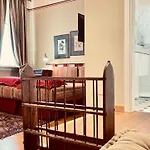 Pensjonat Residenza Le 6 A Triest