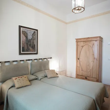 Residenza Le 6 A Pensión 2*