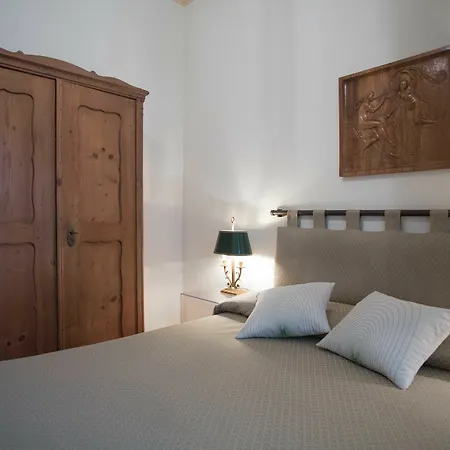 Pensión Residenza Le 6 A Trieste