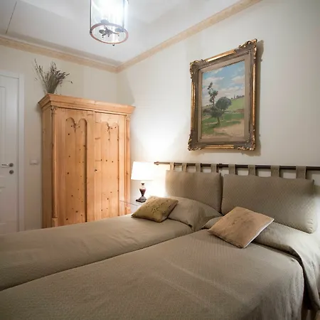 Residenza Le 6 A Pensión 2*