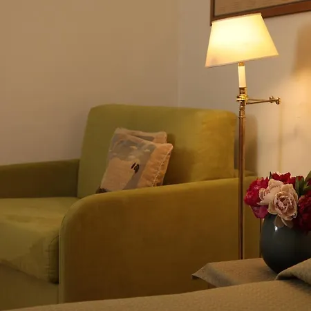 Residenza Le 6 A Τεργέστη