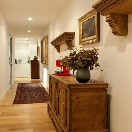 Residenza Le 6 A Gasthof Triest