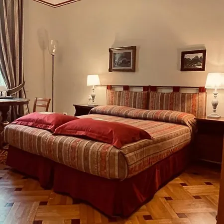 Residenza Le 6 A Gæstehus 4*
