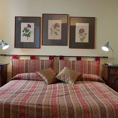 Residenza Le 6 A Pensionat