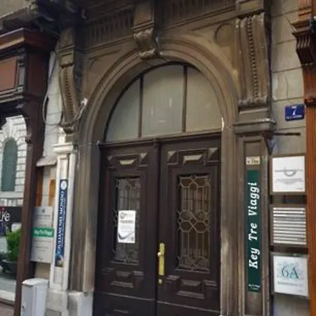 Residenza Le 6 A Affittacamere