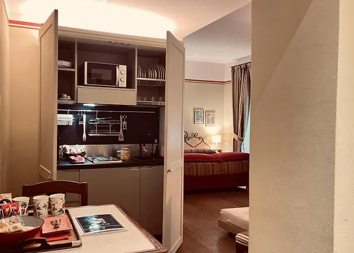 בית הארחה Residenza Le 6 A