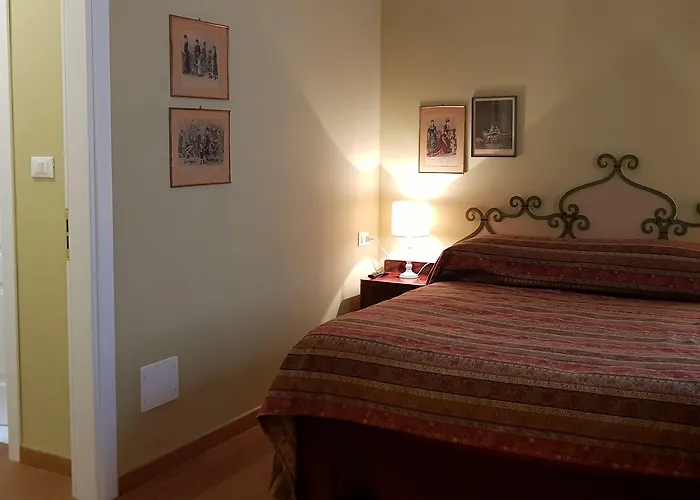 Residenza Le 6 A Trieste