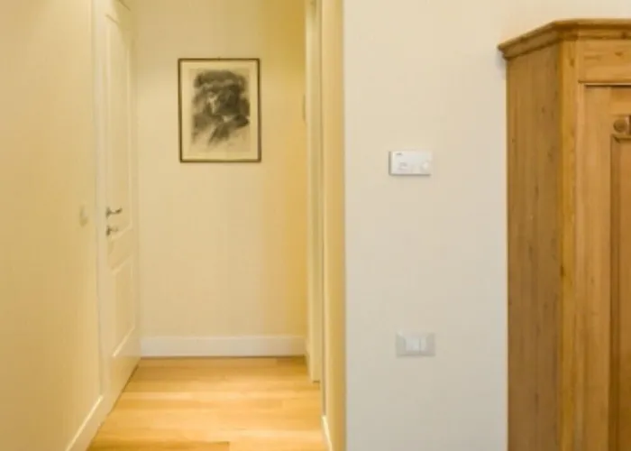 בית הארחה Residenza Le 6 A טריאסטה