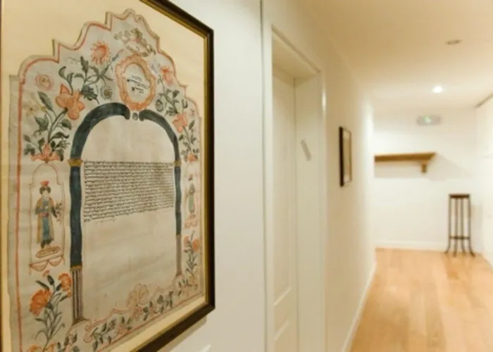 Residenza Le 6 A בית הארחה 4*