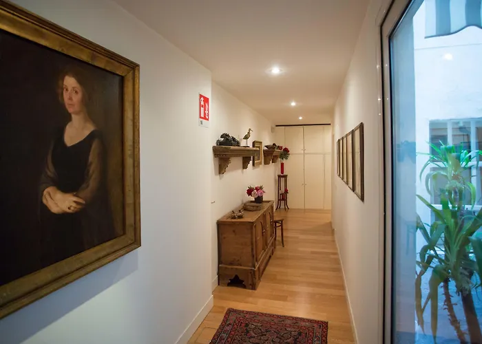 Residenza Le 6 A 4* Trieste